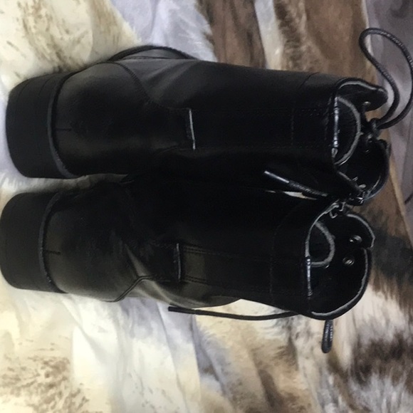 Ardene zip up boots NEW - Picture 3 of 7